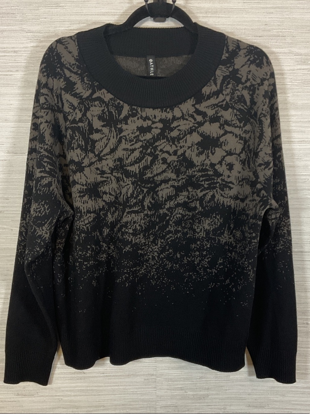 Athleta Merino Wool Blend Printed Mockneck Sweater Black Tan Large